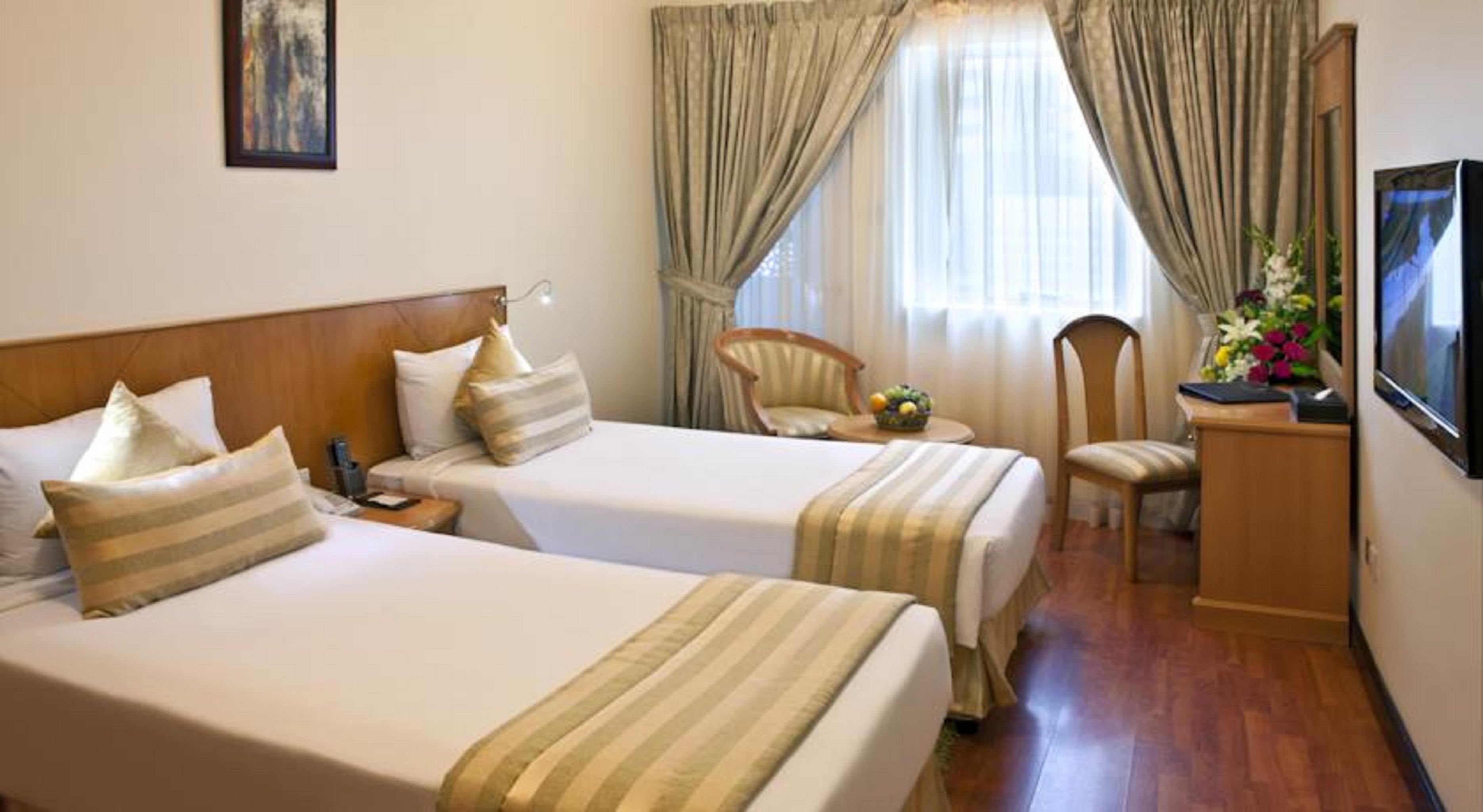 Landmark Plaza Hotel Dubaï Extérieur photo