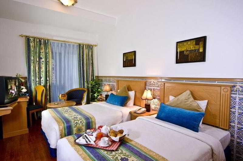 Landmark Plaza Hotel Dubaï Extérieur photo