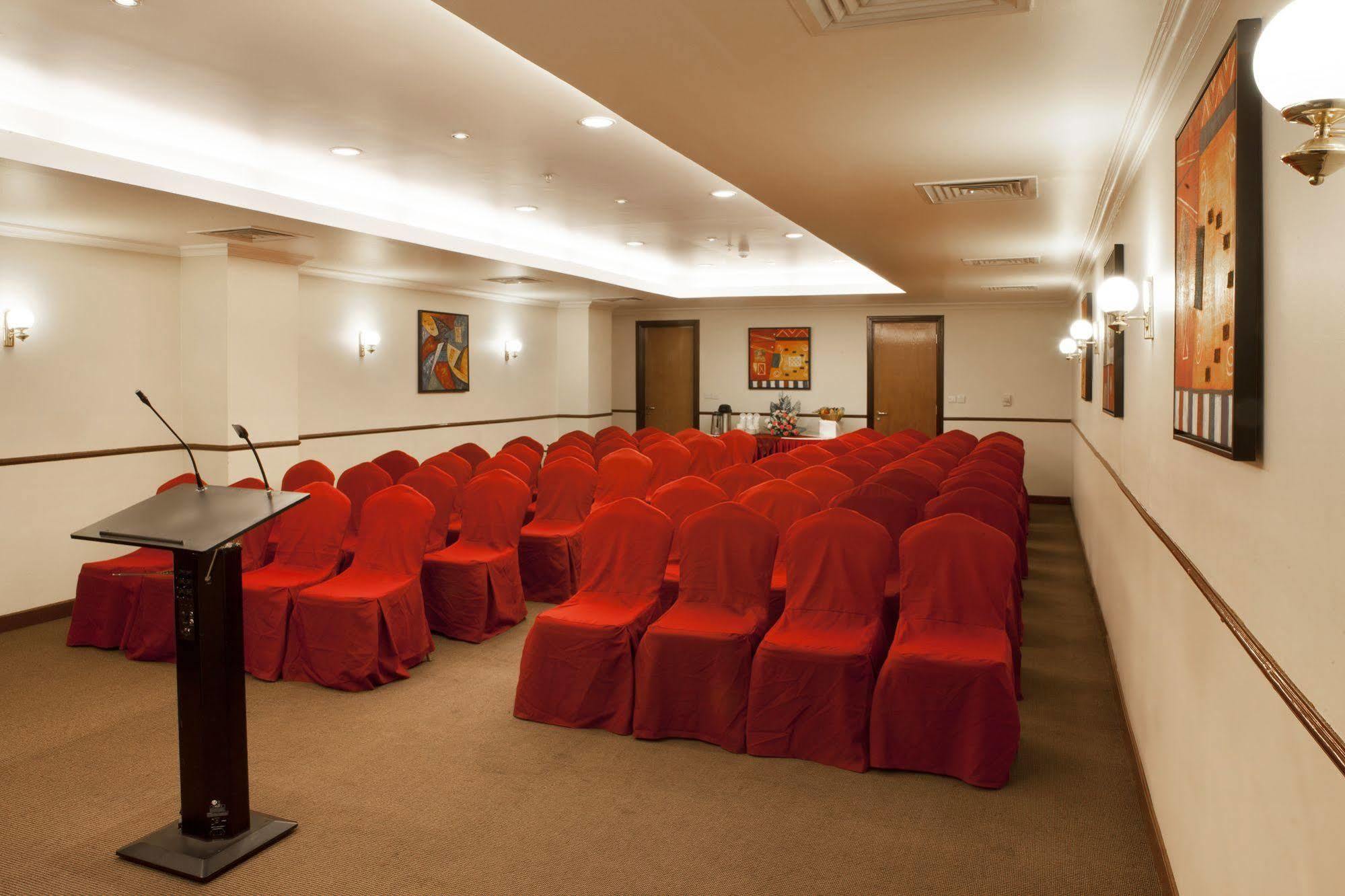 Landmark Plaza Hotel Dubaï Extérieur photo