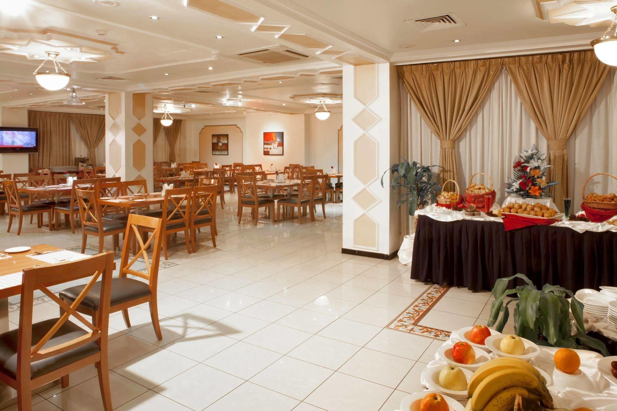 Landmark Plaza Hotel Dubaï Extérieur photo